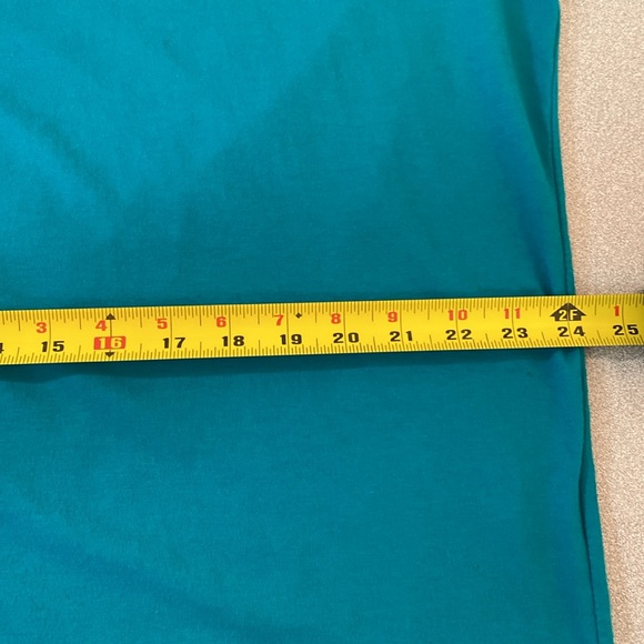 Northern Spirit Woman - button down top. Size 1X - Picture 6 of 9